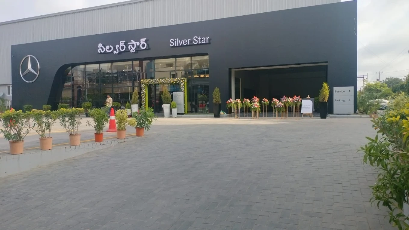 Mercedes-Benz Sanathnagar Studio
